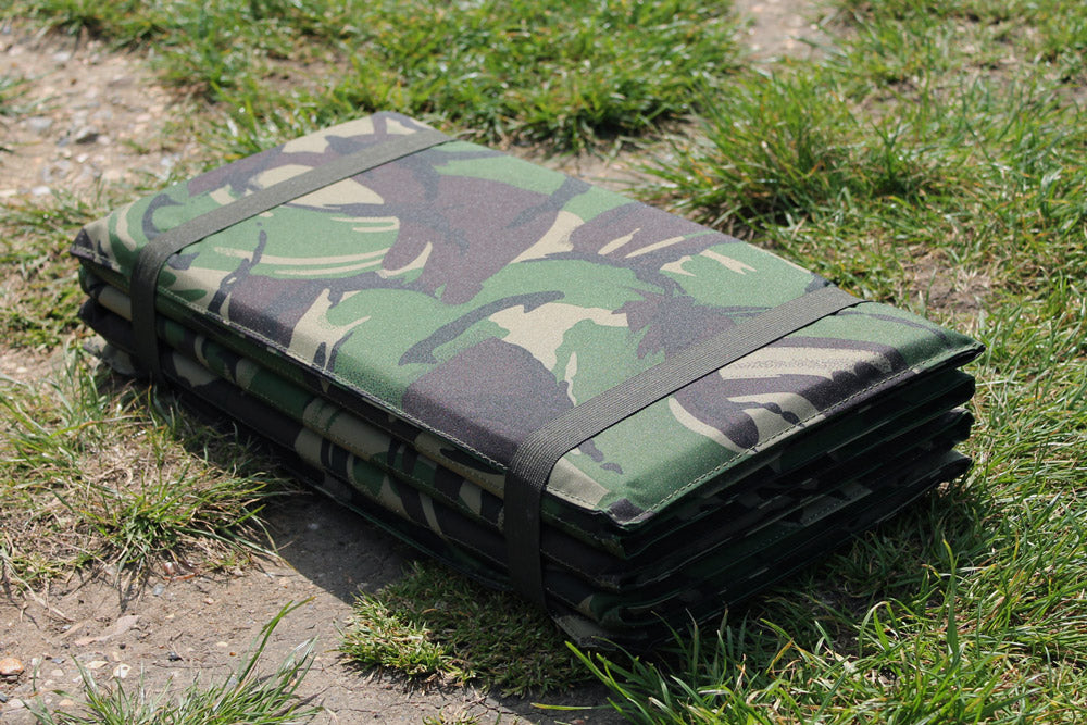 HIGHLANDER FOLDING SLEEPING MAT - DPM