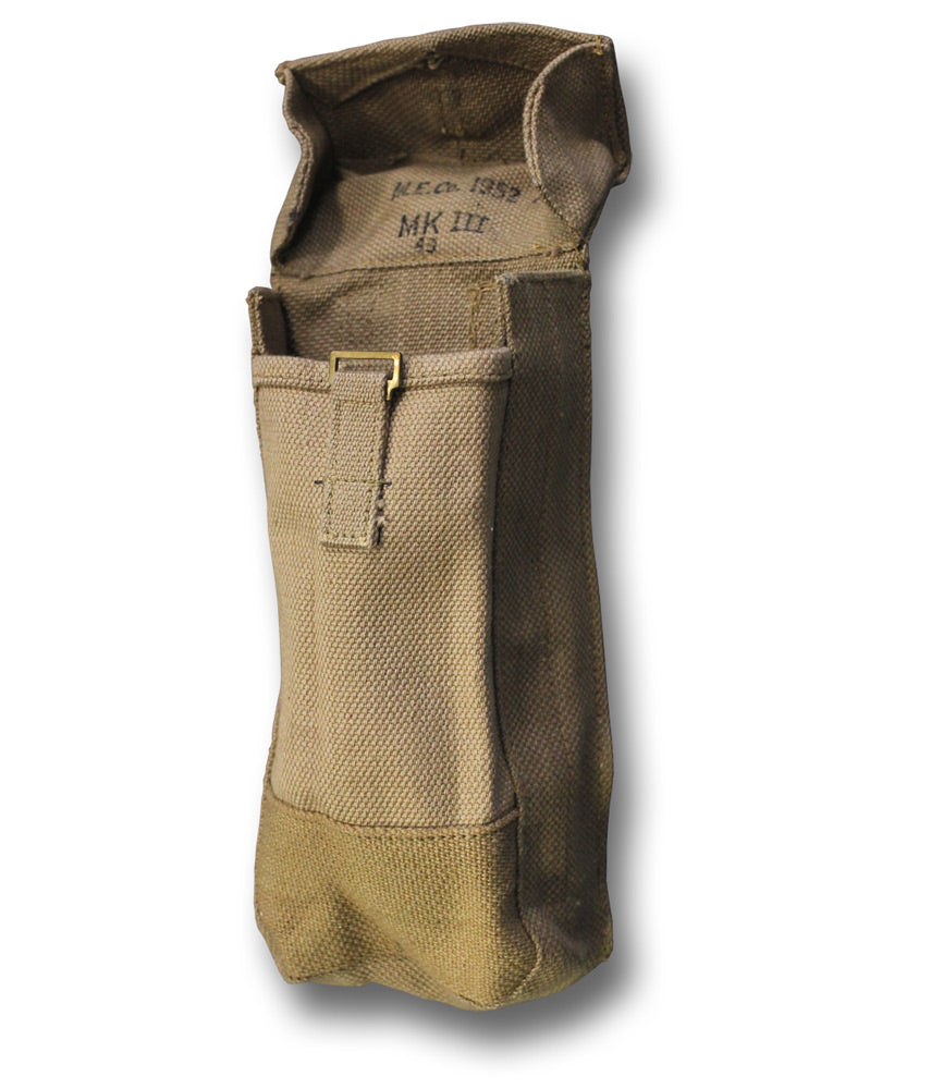 1937 PATTERN BASIC AMMO POUCH (BRASS FITTINGS, STRAP OPENING, POST-WAR DATES)