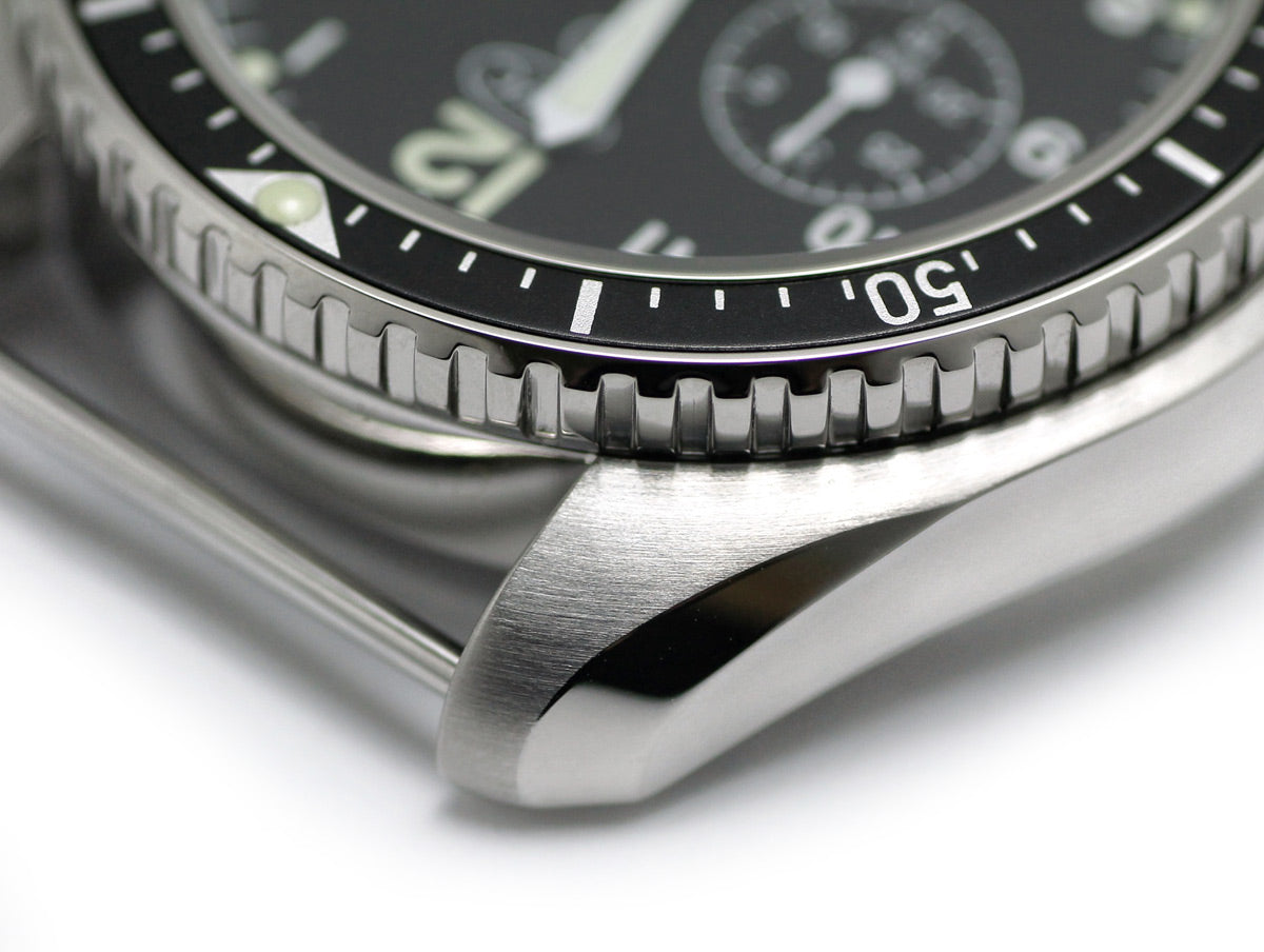 CABOT SEA FALCON CHRONO DIVER WATCH - DETAIL