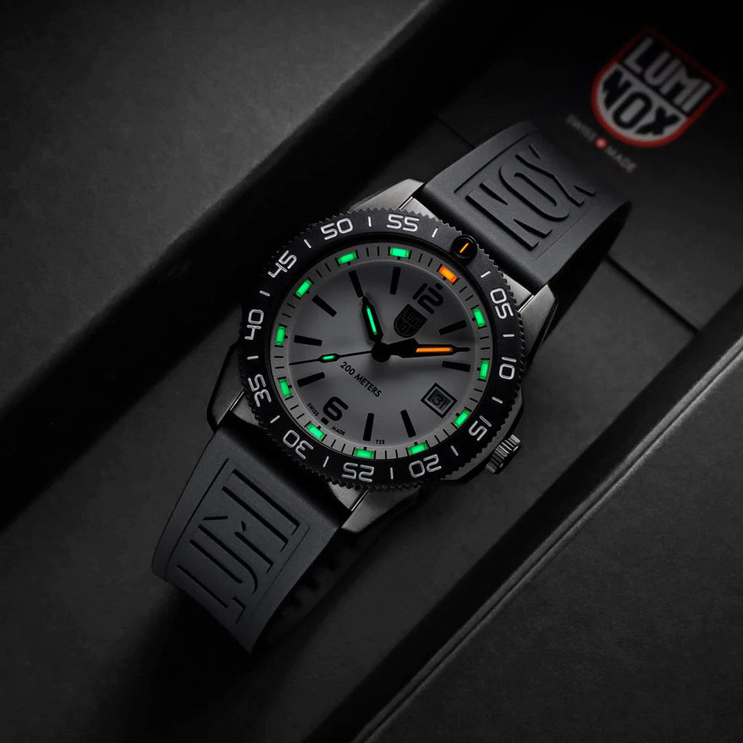 LUMINOX XS.3127M PACIFIC DIVER WATCH