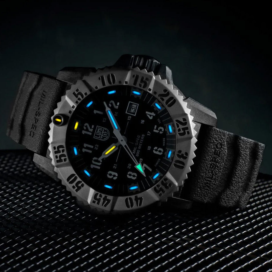 LUMINOX XL.3351.SET MIL-SPEC WATCH - GLOW