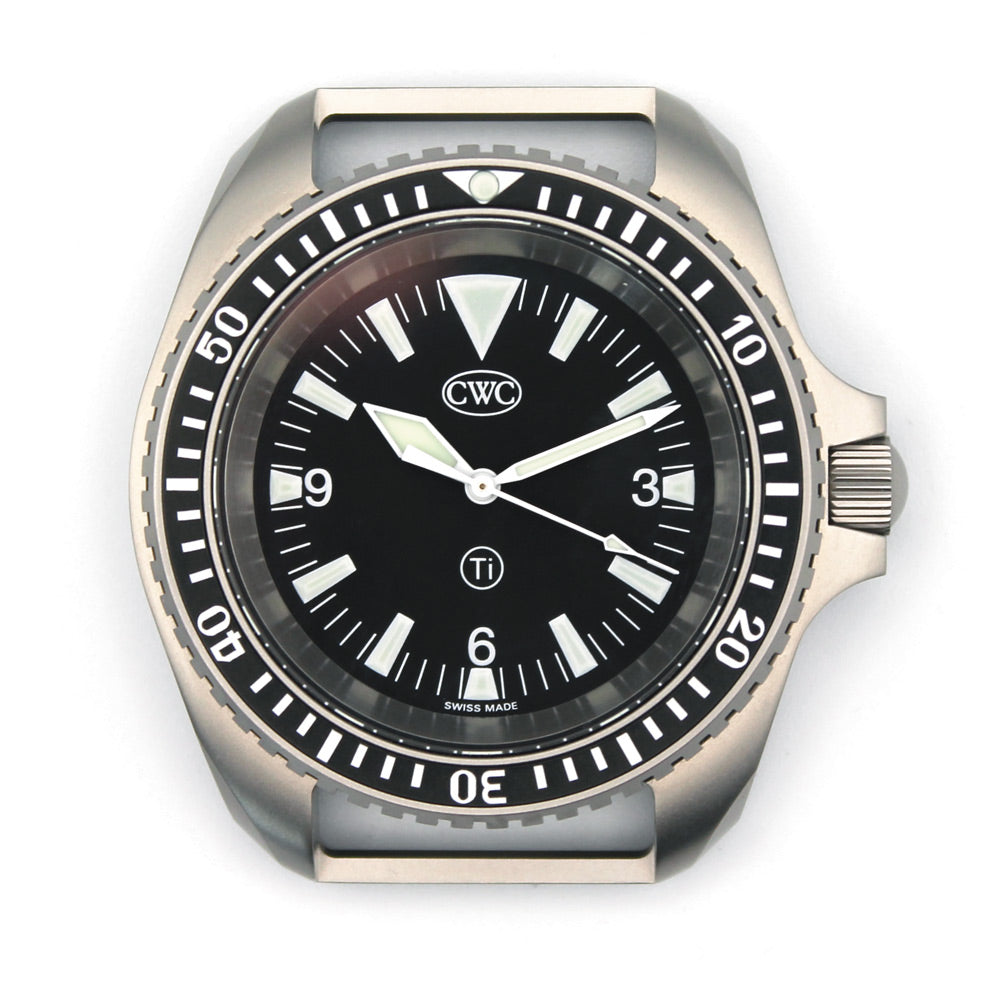 CWC TITANIUM QUARTZ DIVERS WATCH TI300 QS120 - FRONT