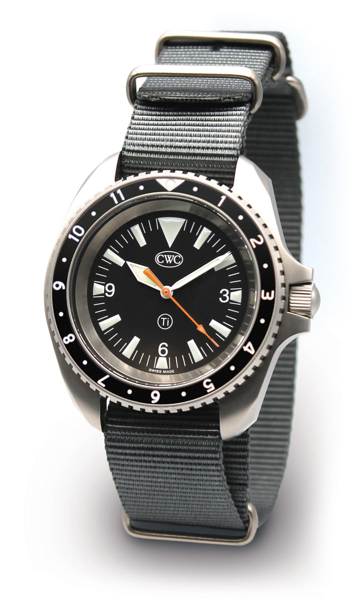 CWC TI300 TITANIUM 5 QUARTZ DIVERS WATCH - TI300-12 GMT TYPE