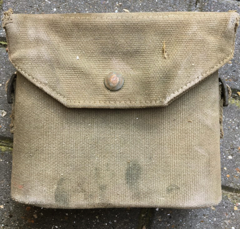 1937 PATTERN KHAKI BINOCULAR CASE GRADE 1 WWII-DATED