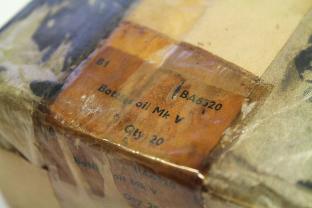 BOX OF 20 WWII OIL CONTAINERS FOR GUN CLEANING KIT