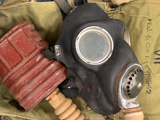 GAS MASK WITH HOSE, CANNISTER & CASE