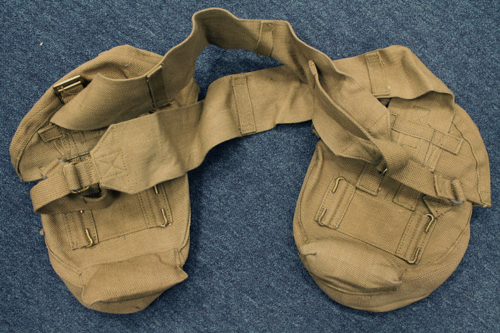 WWII PAIR OF LEWIS GUN POUCHES - BACK