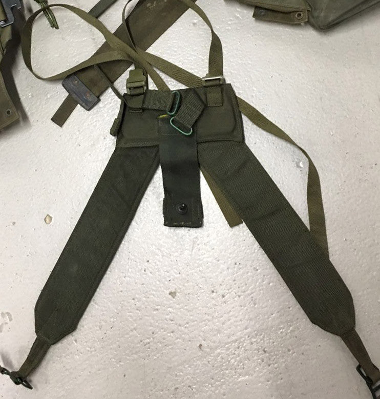 1972 PATTERN NYLON YOKE - Silvermans
- 2