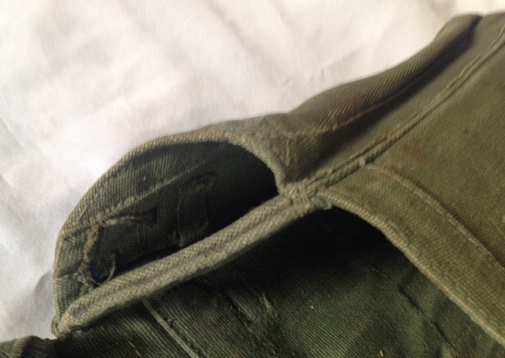 WS88 RADIO SET POUCH - Silvermans
- 8