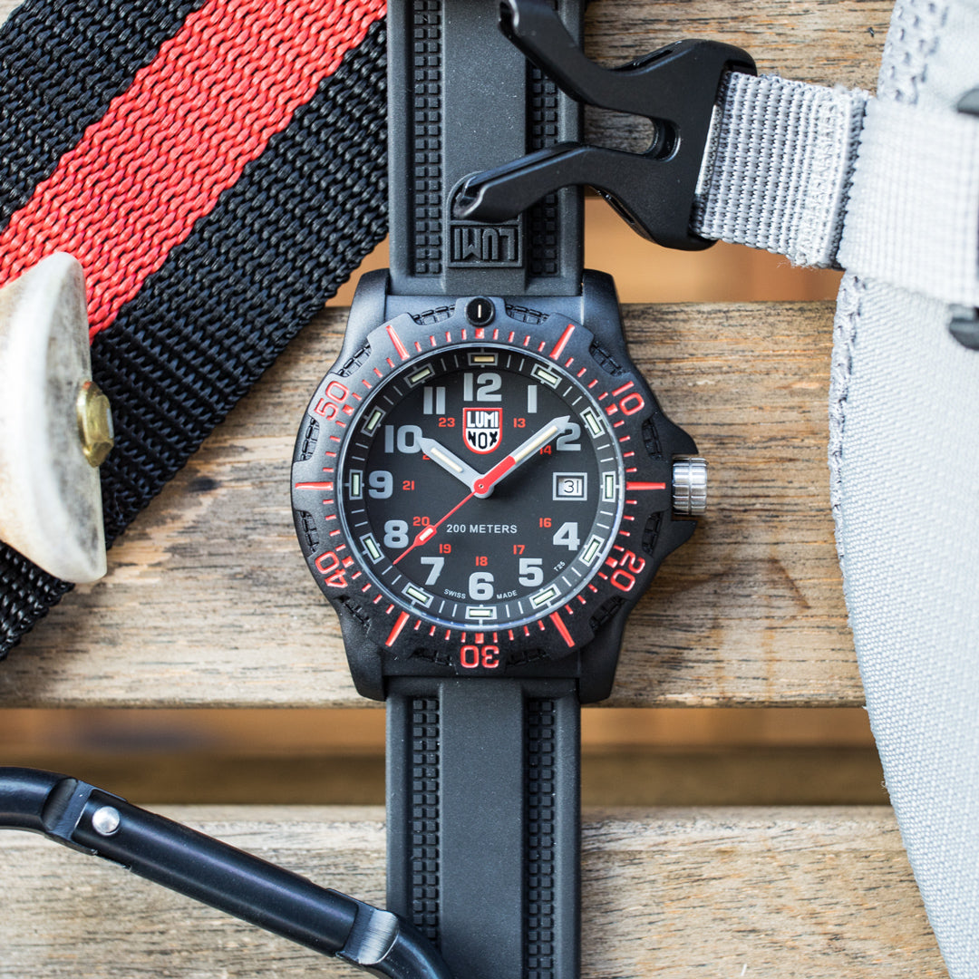 LUMINOX 8895 BLACK OPS WATCH