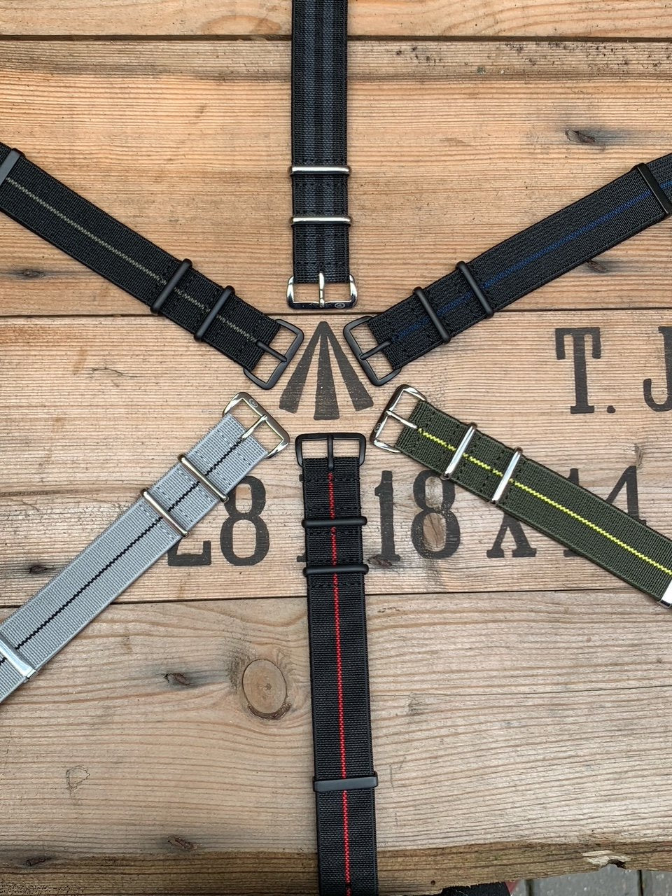 CWC NATOSTRETCH WATCH STRAPS LAID OUT