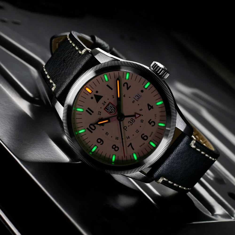 LUMINOX XA.9527 AIR PILOT P-38 LIGHTNING WATCH - GLOWING MARKINGS