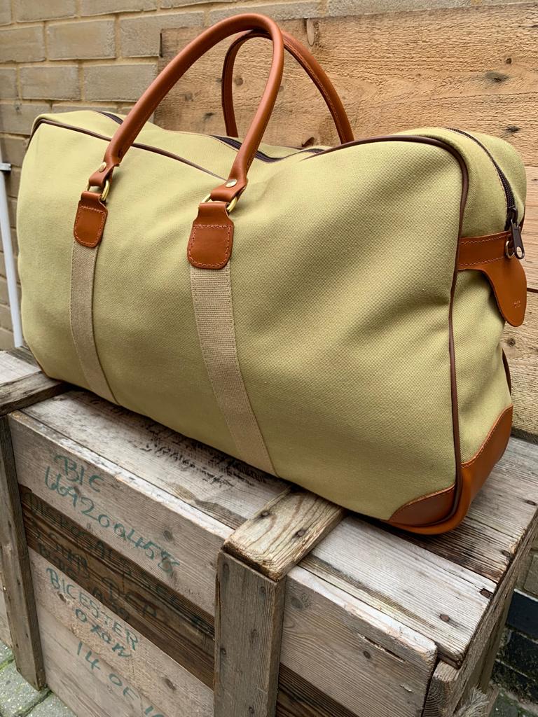 ROYAL NAVY CANVAS HOLDALL