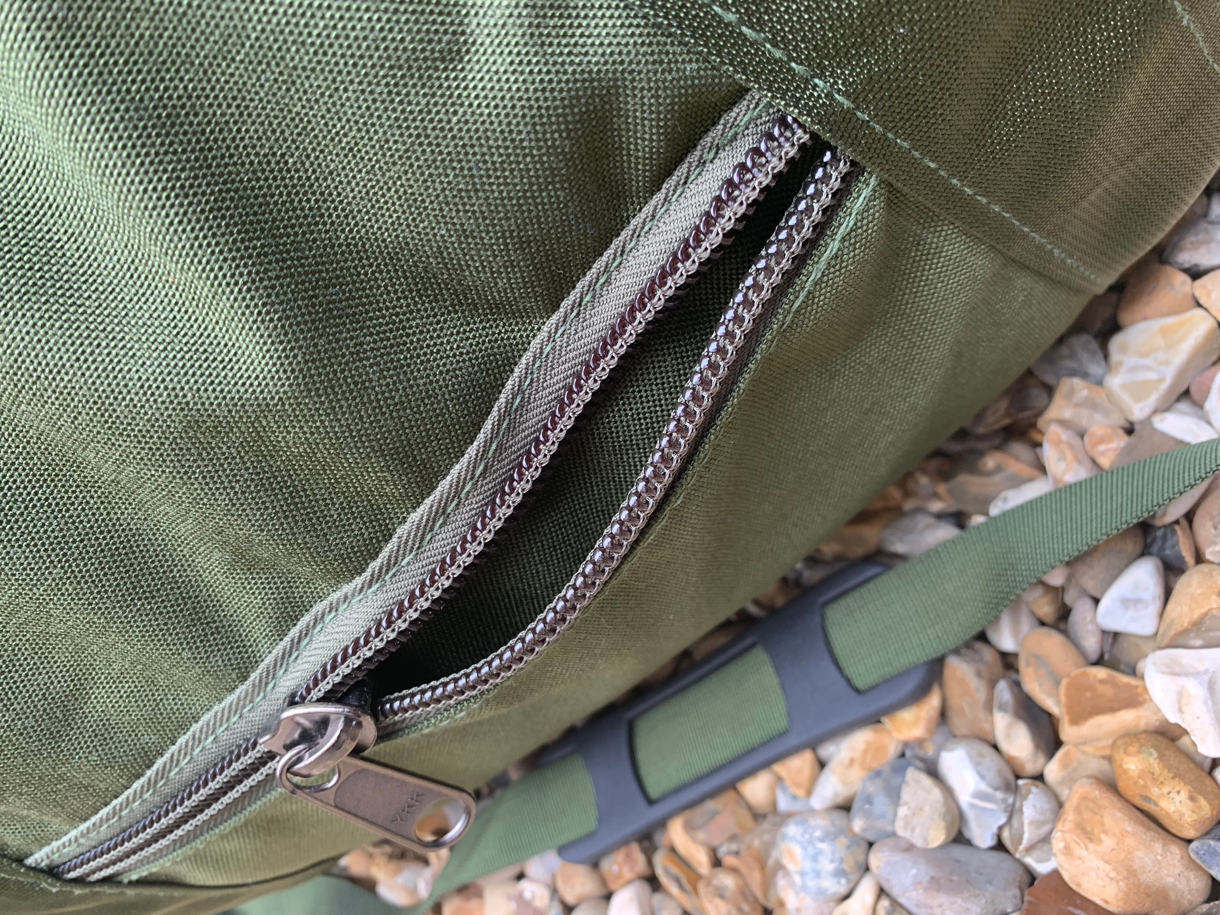 UK MADE BRITISH ARMY HOLDALL