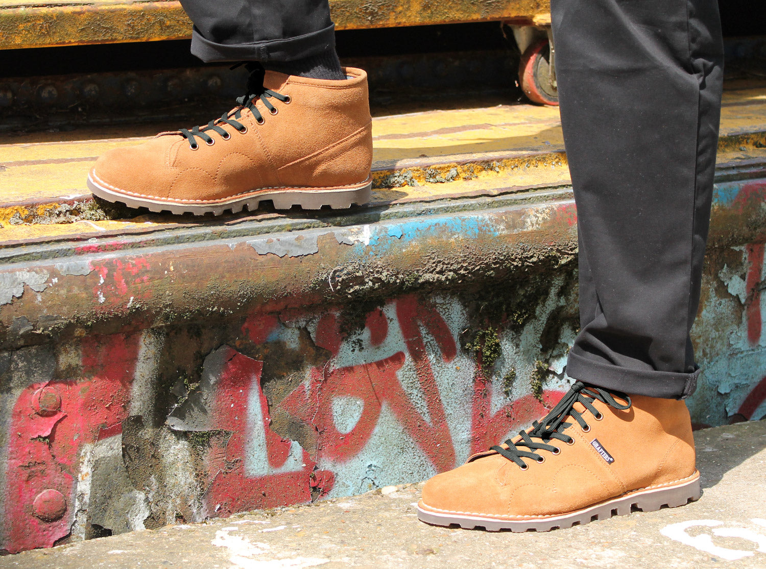 HERITAGE MONKEY BOOTS - TAN SUEDE