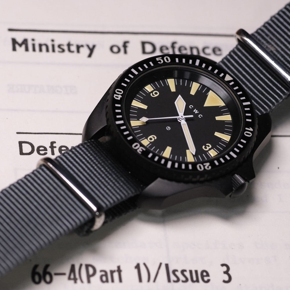 CWC BLACK 80 AUTOMATIC DIVERS WATCH