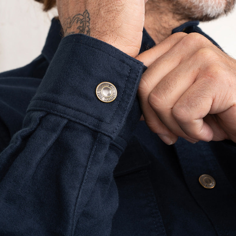 PIKE BROTHERS 1943 CPO MOLESKIN SHIRT - CUFF DETAIL