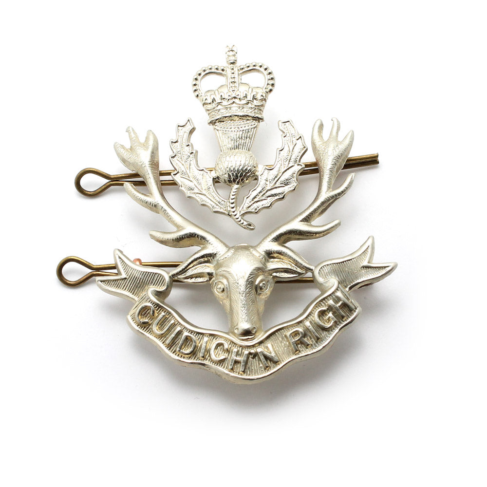 QUEENS OWN HIGHLANDERS CAP BADGE