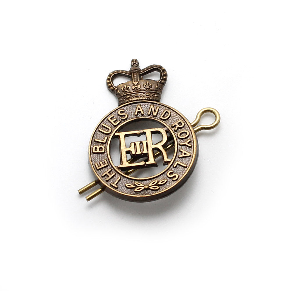 BLUES AND ROYALS CAP BADGE