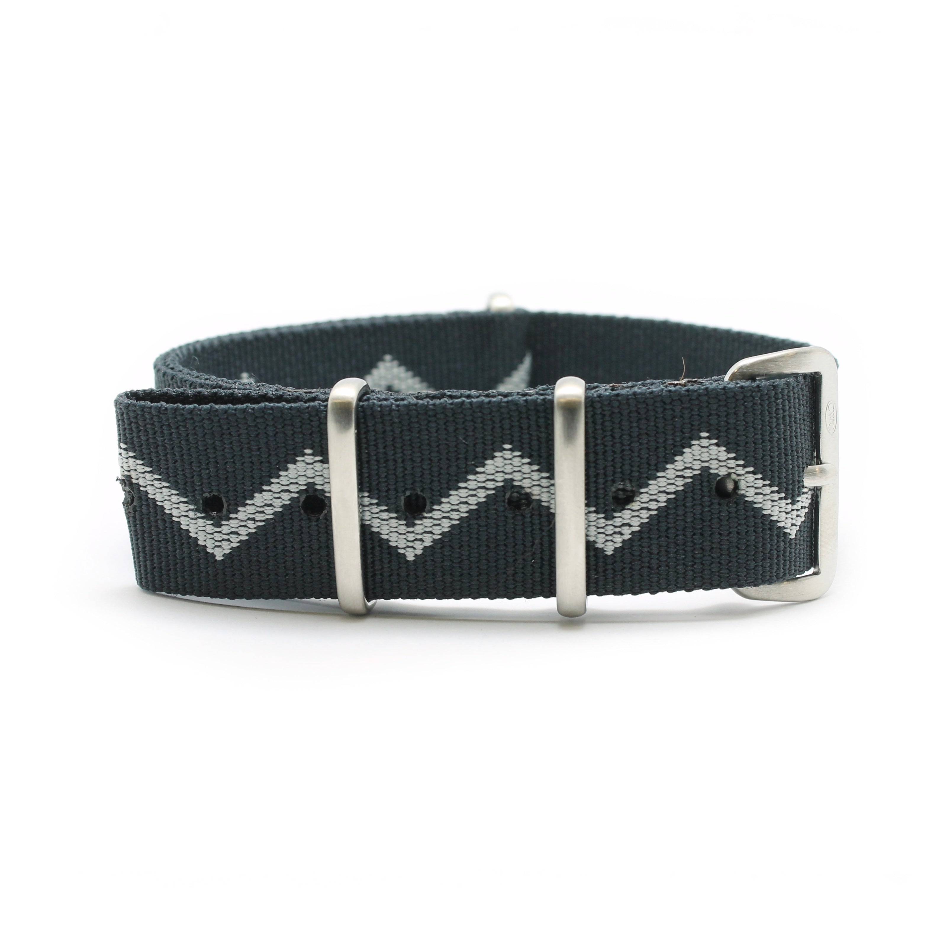 CWC NATO ZIGZAG STRAP - NAVY WITH LIGHT BLUE
