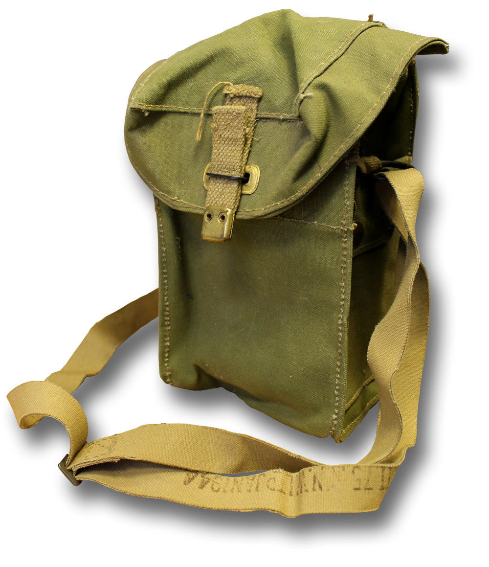 1940s GREEN GAS MASK CASE