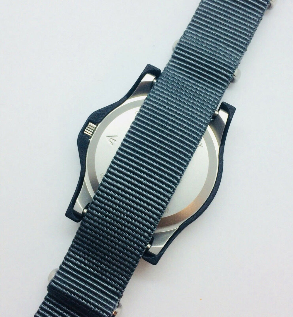 CWC CASE GUARD COVER ON WATCH
