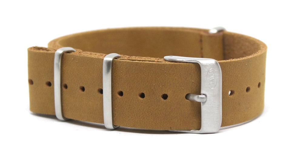 CWC WAXY LEATHER NATO STRAP - TAN WITH SILVER