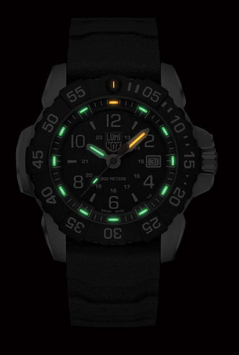 LUMINOX XS.3251.CB NAVY SEALS WATCH - GLOWING