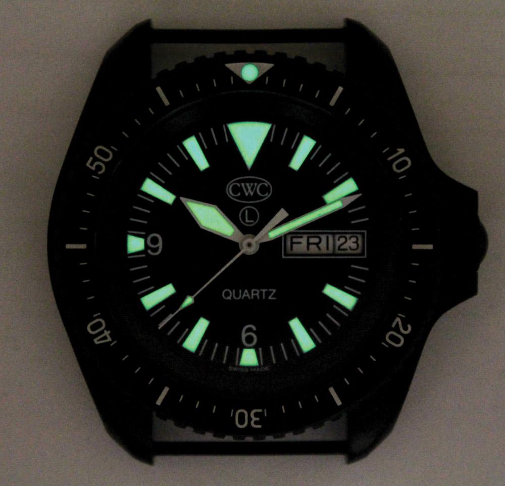 CWC SBS DIVER SF300 QS120-DD - GLOW