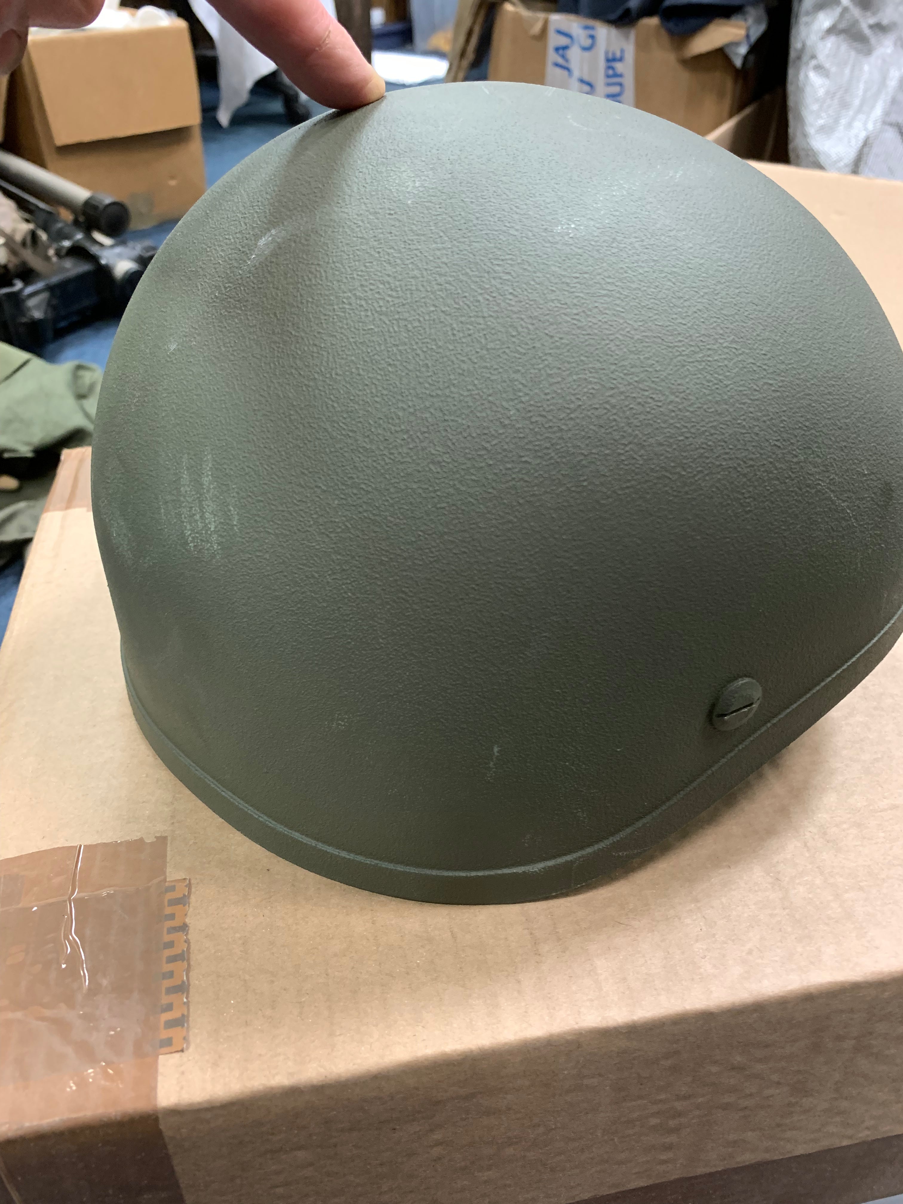 BRITISH MILITARY AIRBORNE FRAGMENTATION HELMET