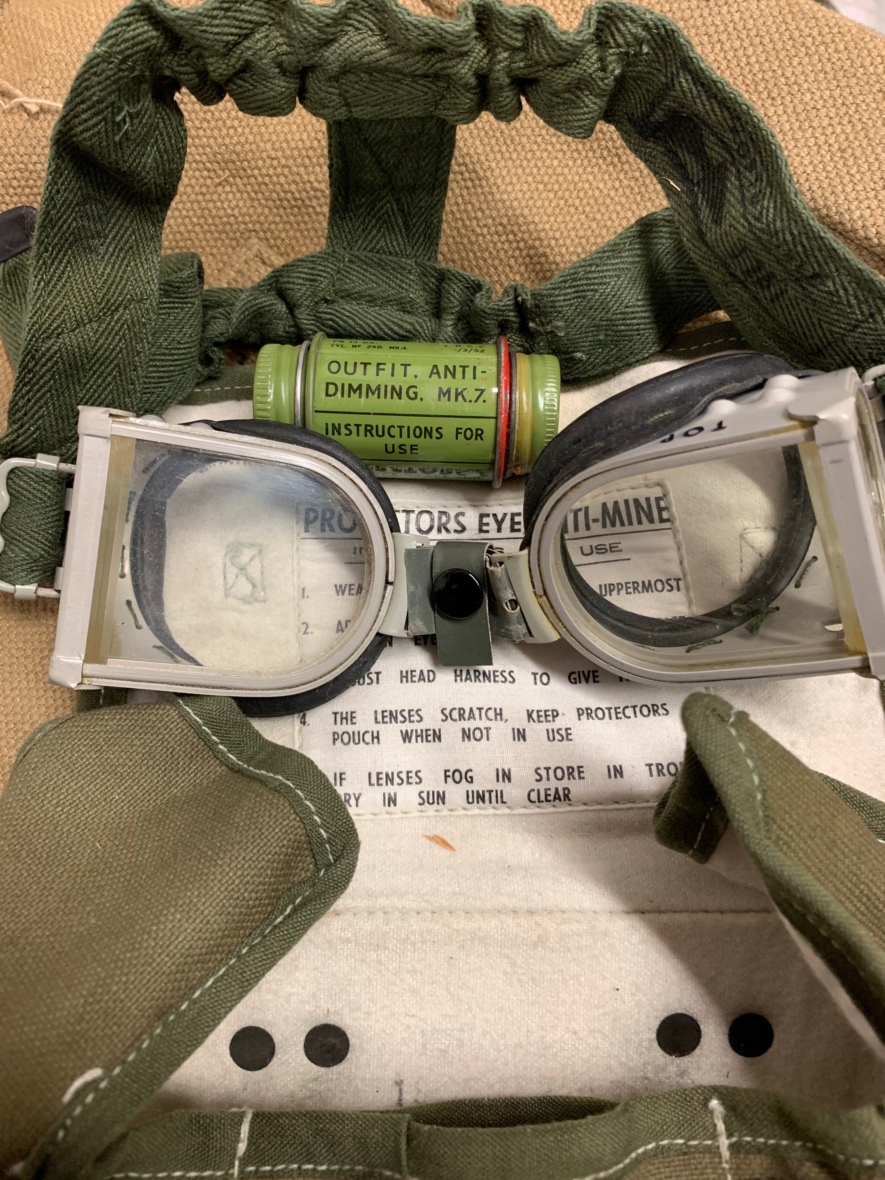 BOMB DISPOSAL GOGGLES